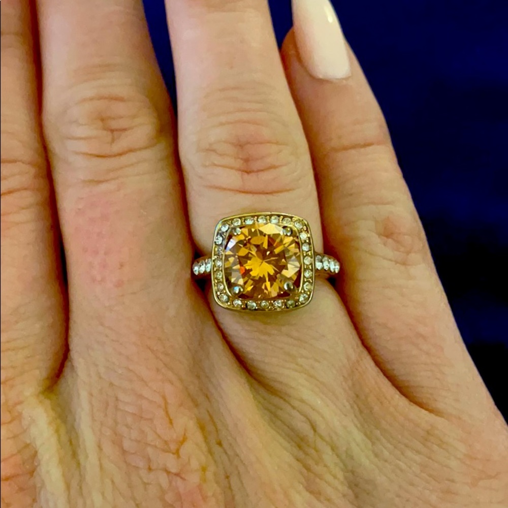 Gold and peach colored stone